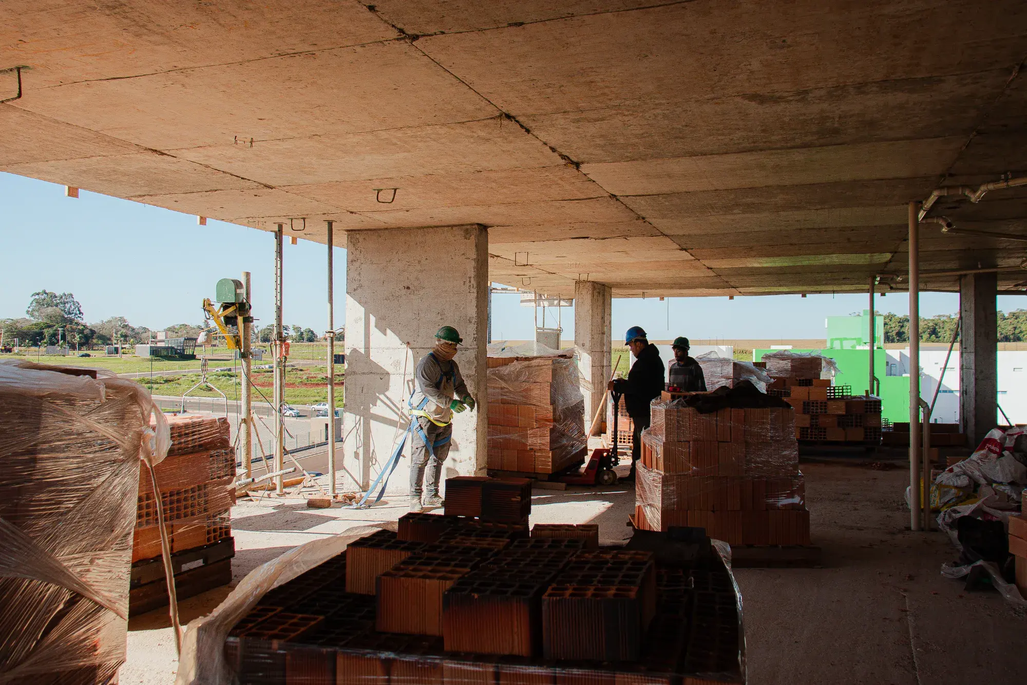 Obra do Liv Sintonia: alvenaria em execução em um dos pavimentos